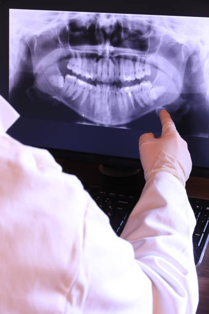 Best Emergency Orthodontic Repairs in Ellis, KS